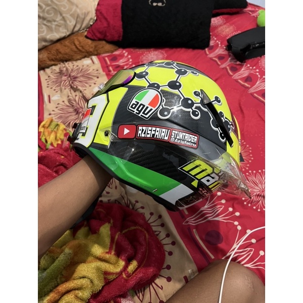 Jual helm agv pista iannone full carbon dapet 2 visor murah second
