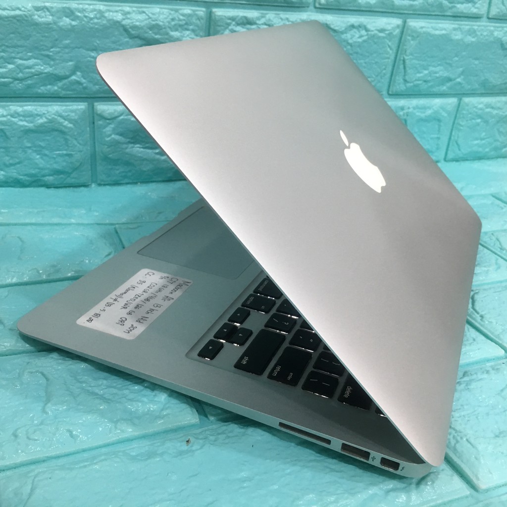 MacBook Air 13インチ,Mid 2011 (MC966J/A) Core i5 1.7GHz SSD256GB