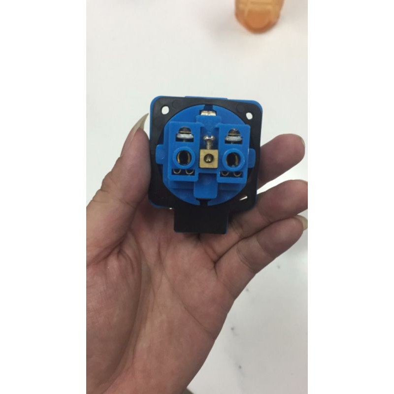 Jual Socket Panel Mounting inbow 2 kaki tipe E312 | Shopee Indonesia