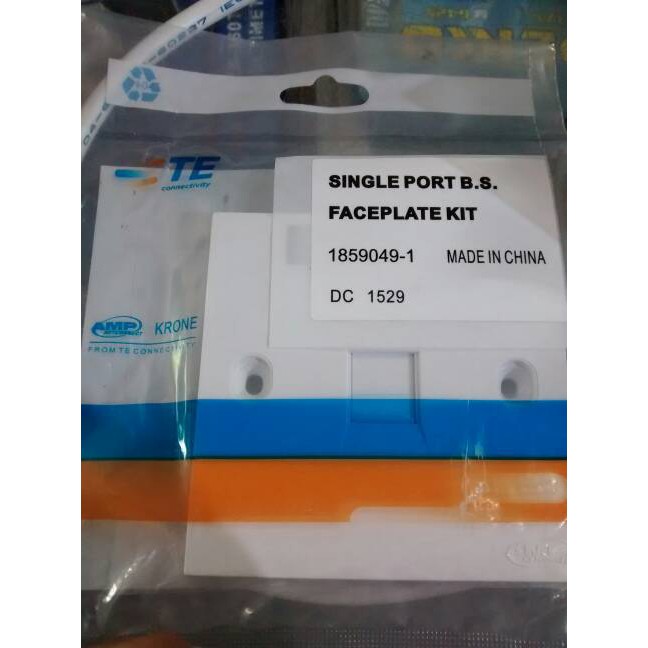 Jual Faceplate face plate frame AMP Commscope 1 lubang port | Shopee ...