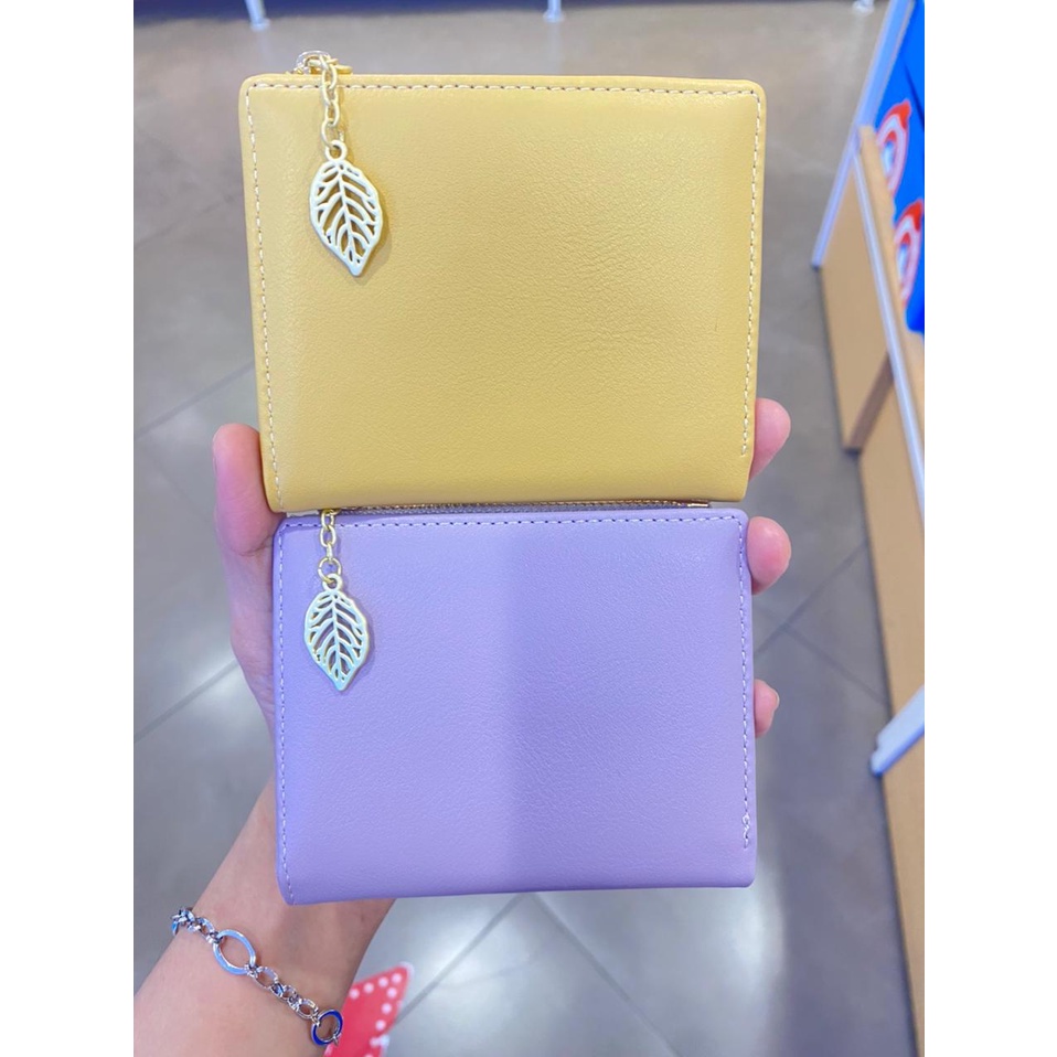 Jual MINISO OFFICIAL New plain metal leaf womens bifold wallet + tempat