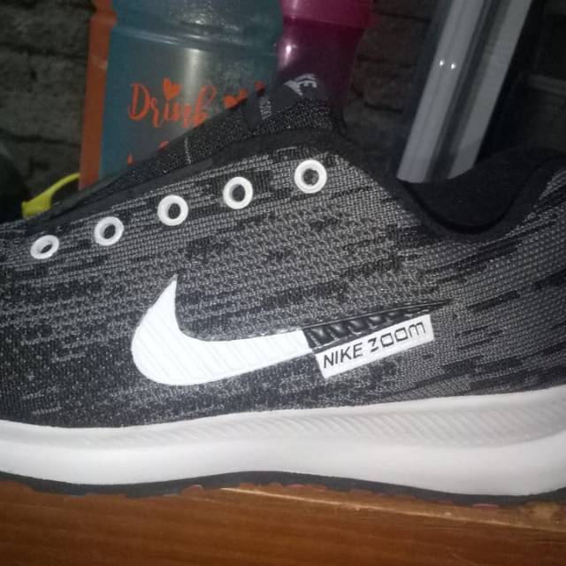 sepatu nike zoom original