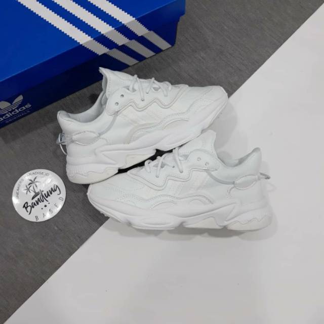 adidas ozweego adiprene white