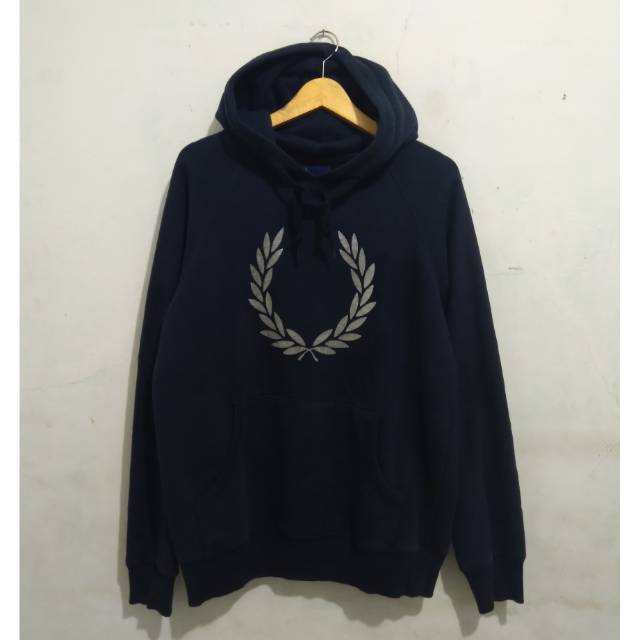 Harga hoodie hot sale fred perry original