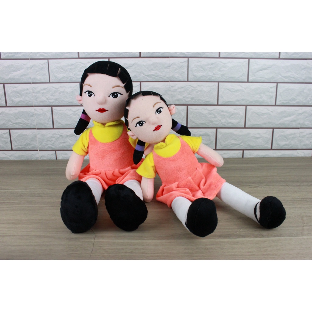 Jual Boneka Squid Game Younghee Ukuran M dan L | Shopee Indonesia