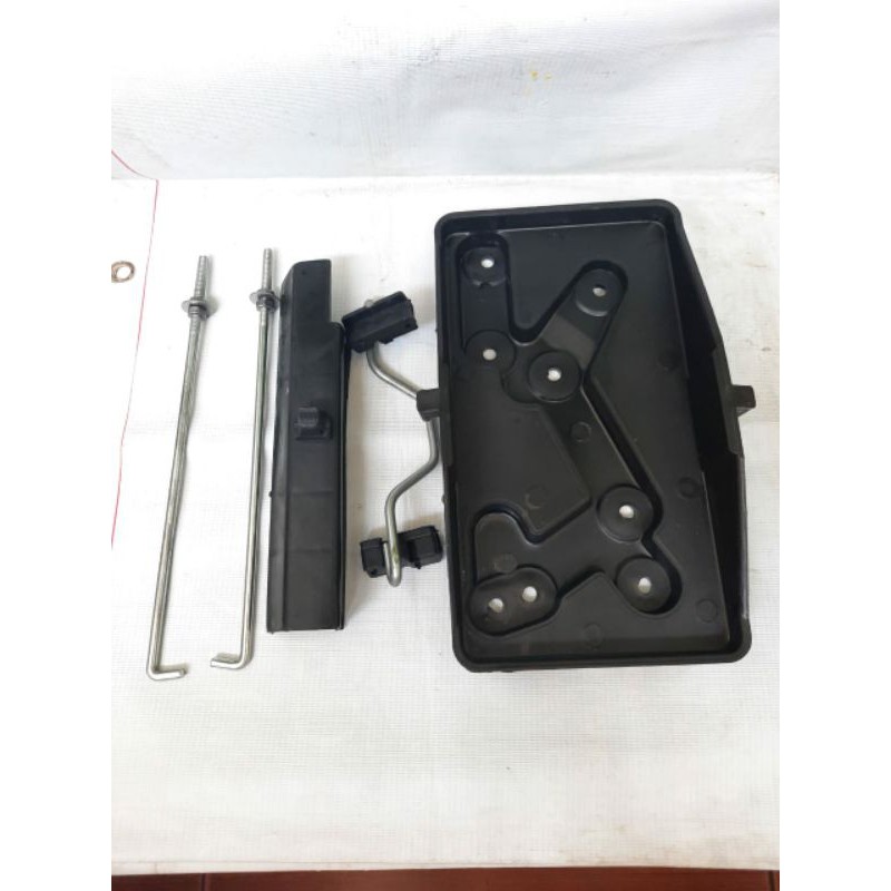 Jual tatakan aki avanza xenia rush terios ns60 universal penahan/tempat