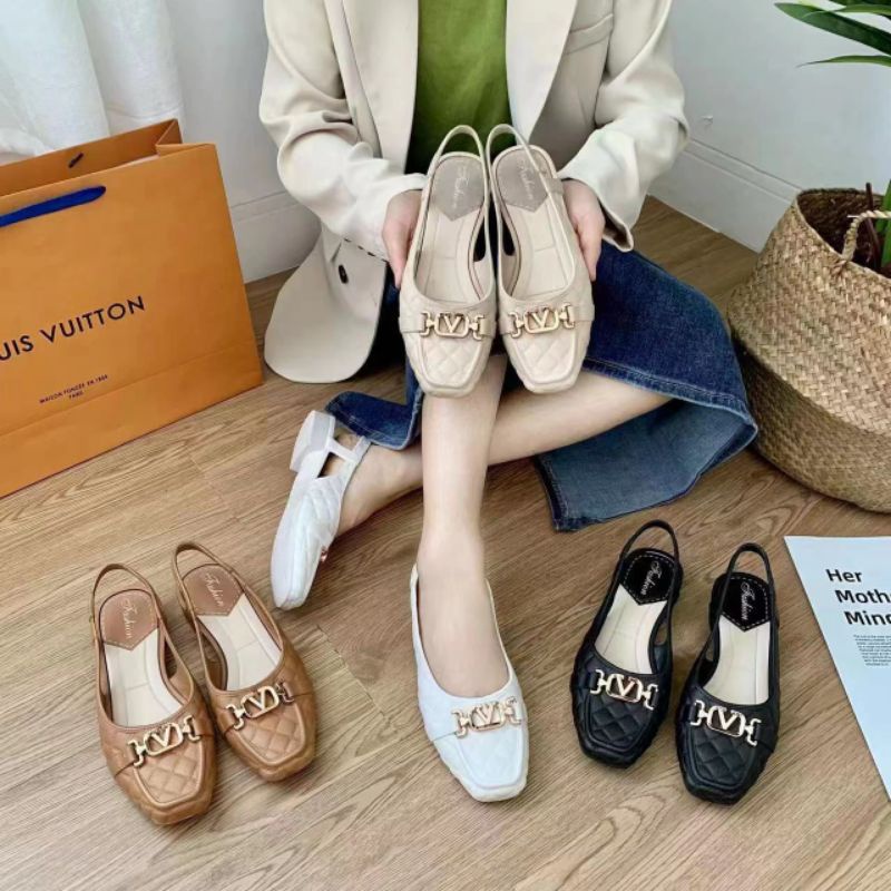 Fliptop shoes store