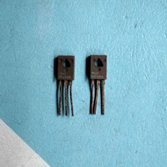 Jual Transistor BD138 kaki 3pin | Shopee Indonesia