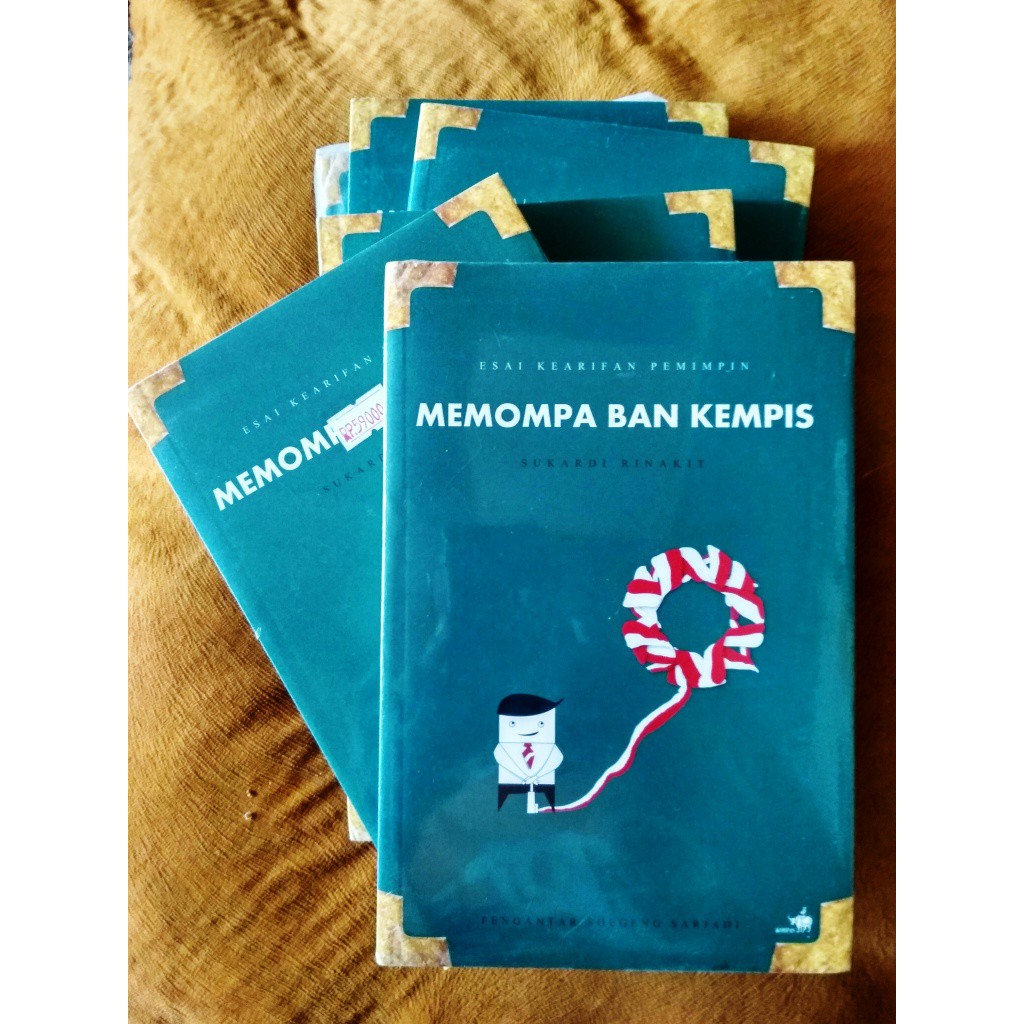 Jual MEMOMPA BAN KEMPIS - Esai Kearifan Pemimpin - Penulis Sukardi ...