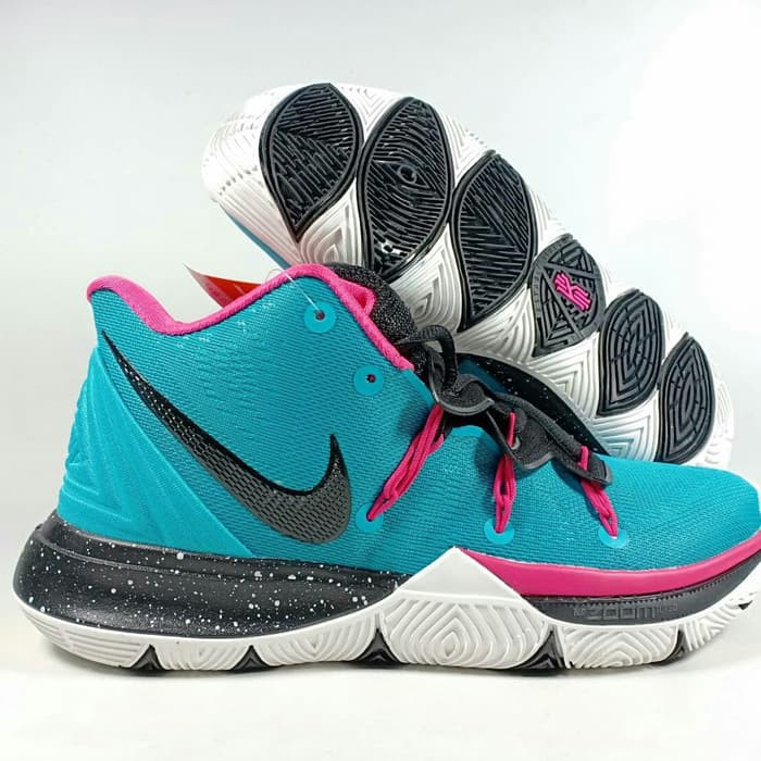 Kyrie 5 store south beach