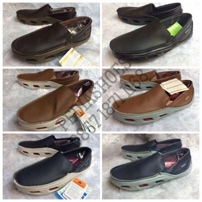 Crocs tideline sport deals leather