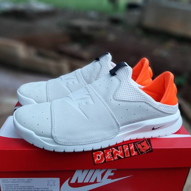 Sepatu Pria Slip On Nike Benassi Slip Original 100 BNIB