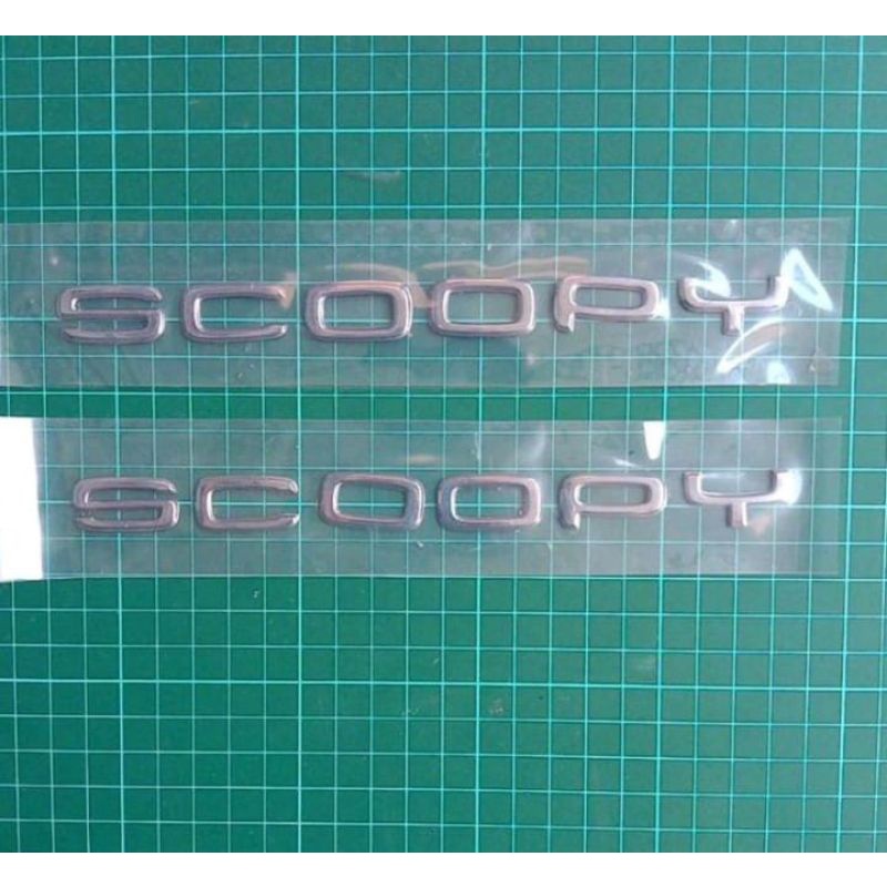 Jual Emblem logo Scoopy terbaru 2021 original warna crom kiri kanan
