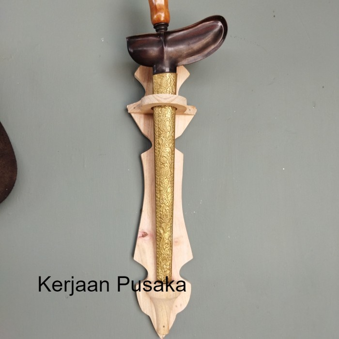 Jual Blawong Keris Dudukan Tombak Kayu Maoni Kf Shopee Indonesia