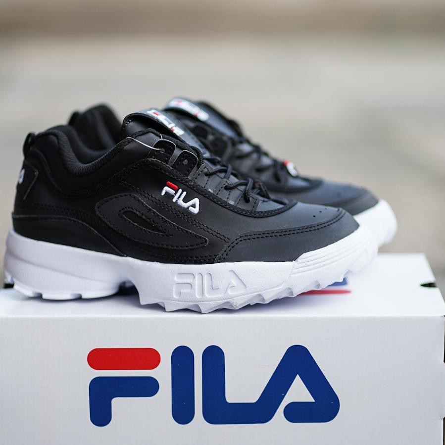 Sepatu fila sneakers on sale