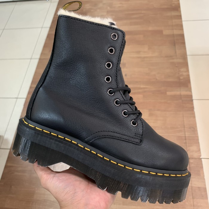 Jual dr store martens jadon