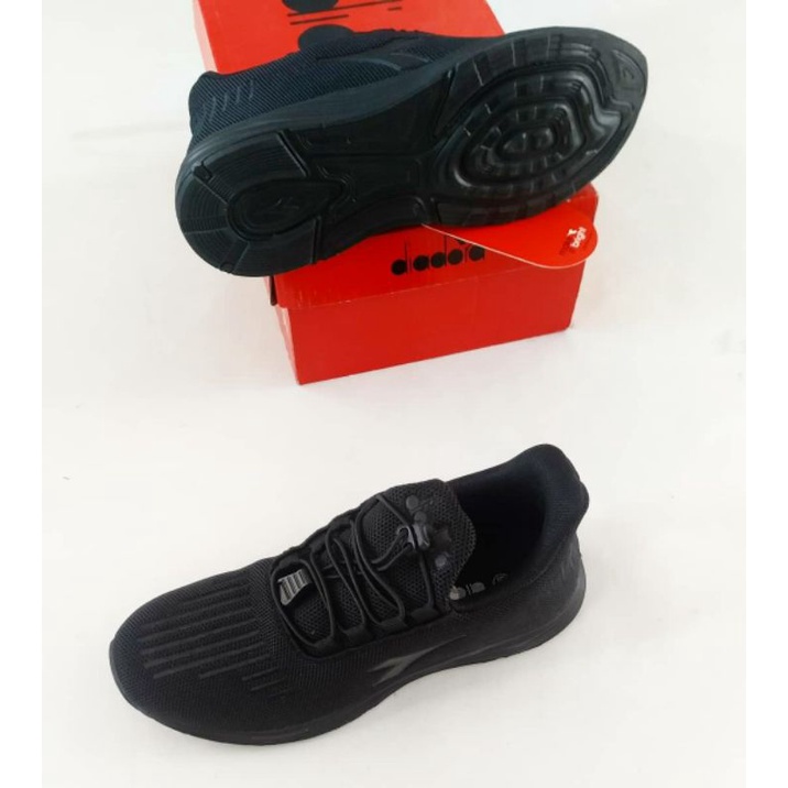 Jual sepatu diadora slip on full hitam Shopee Indonesia