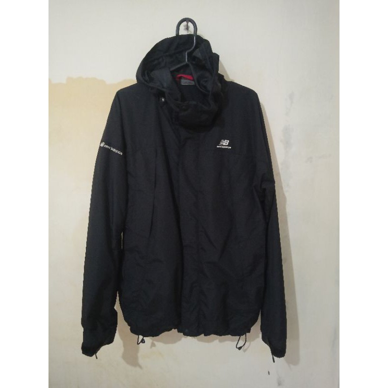 Jaket new balance outlet outdoor