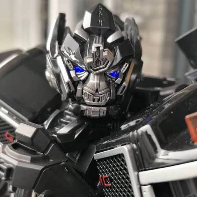 Jual BMB (Black Mamba LS09 Transformer Autobot Ironhide Figure | Shopee ...