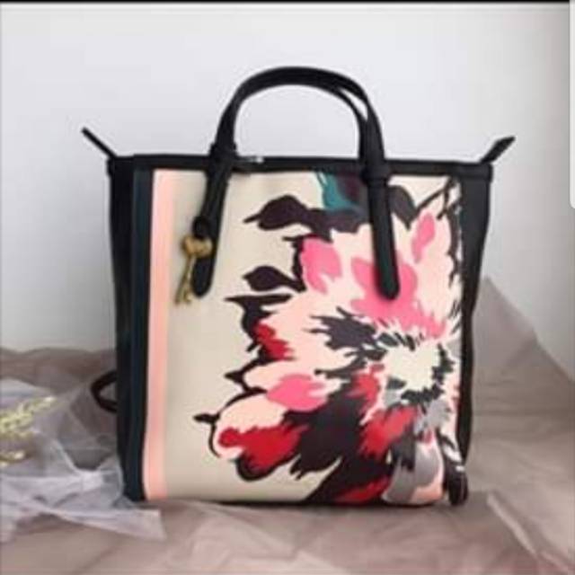 Jual Tas FOSSIL Camilla Backpack black floral bag Shopee Indonesia