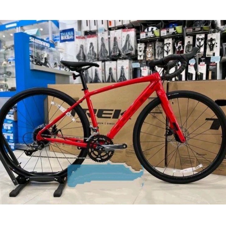 Harga trek domane al 2 sales