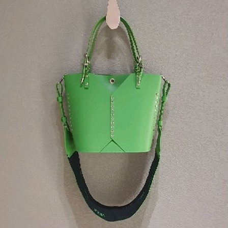 バッグ TOGA PULLA Leather tote bag 2way green Jual TOGA PULLA 'Leather Tote Bag' - Green | Shopee Indonesia