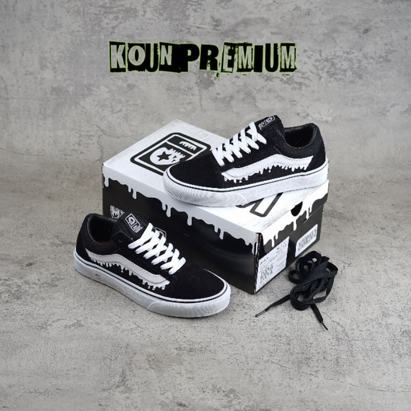 Jual SEPATU VANS OLD SKOOL MISFITS MAGICAL MOSH BLACK WHITE PREMIUM ...