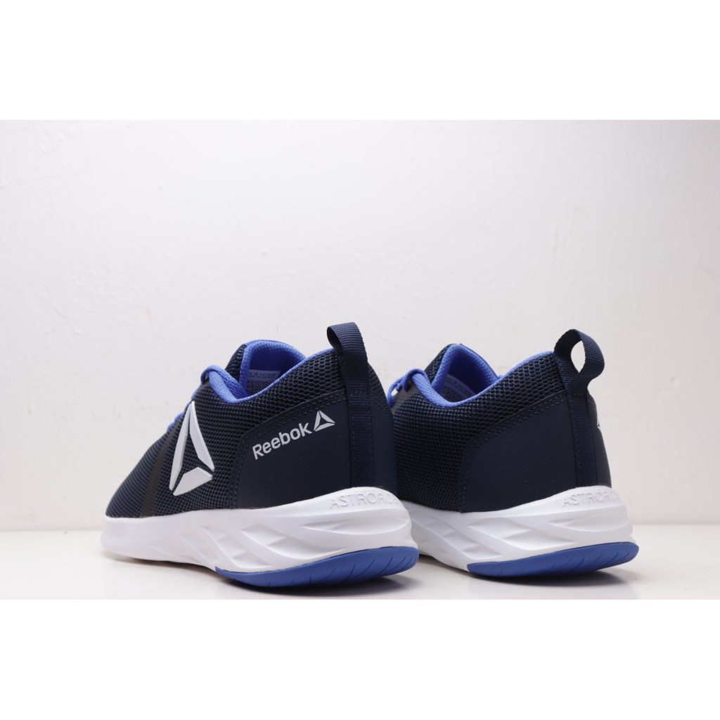 Jual Sepatu Pria Reebok Astroride Essential DV4089 Navy Original Shopee Indonesia