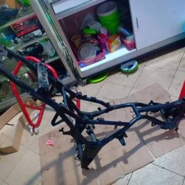 Jual Frame rangka sasis ninja 250 karbu original 250cc 4tak frem casis