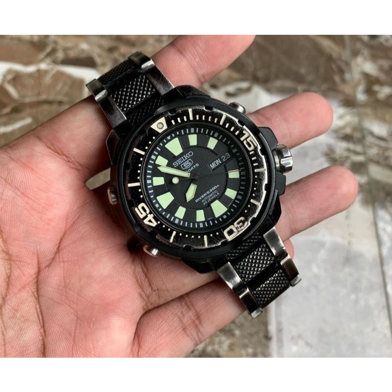 Seiko hotsell 5 frankenmonster