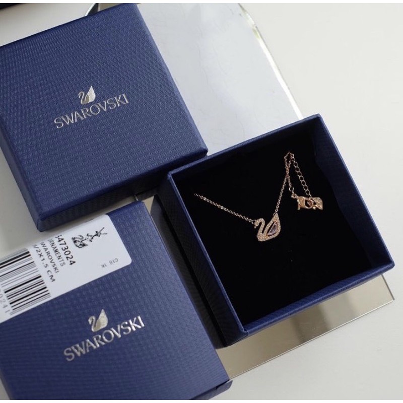 Harga swarovski deals swan necklace