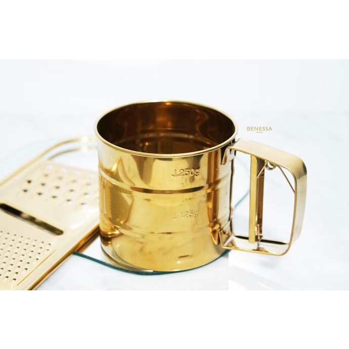 Jual yang dicari] Golden Gold Flour Handheld Sifter Baking Kitchen