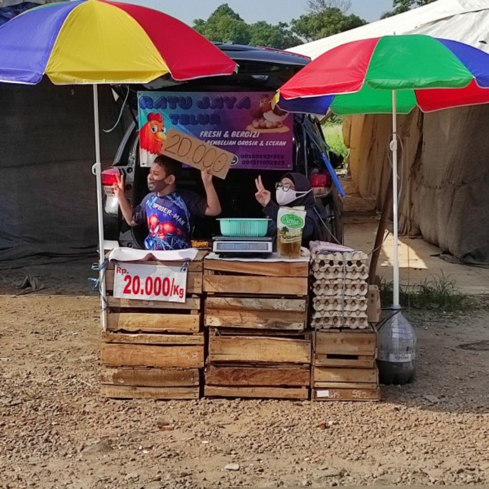 Jual Payung Tenda Besar Jumbo Nagoya Payung Jualan Payung Pantai Dagang