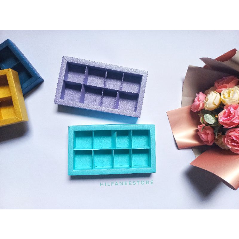 Jual Box Coklat Praline || ukuran 4 x 4 x 2,5 cm || sekat 8 | Shopee ...