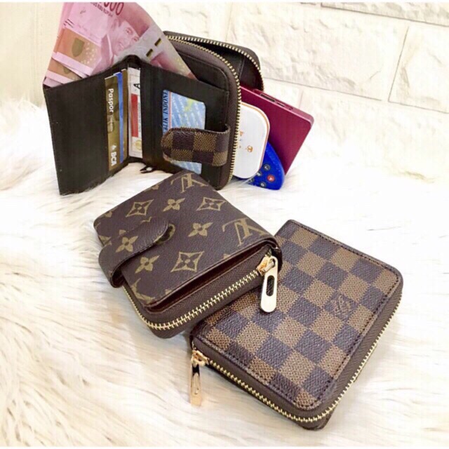 8504 Dompet LV Wanita Zipper Wallet