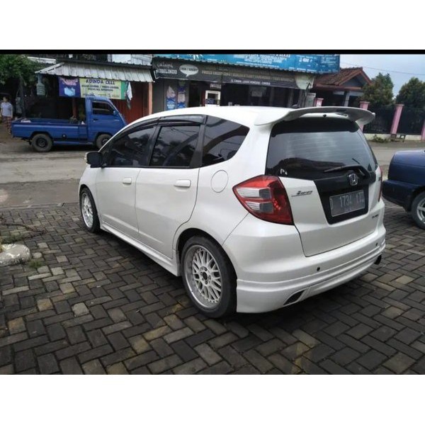 Jual BODYKIT Honda jazz ge8 Mugen body kit bodikit KUATTEBALLENTUR