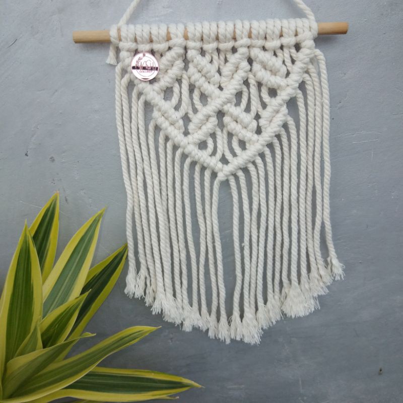 Jual macrame wall hanging mini | hiasan dinding minimalis | Shopee ...