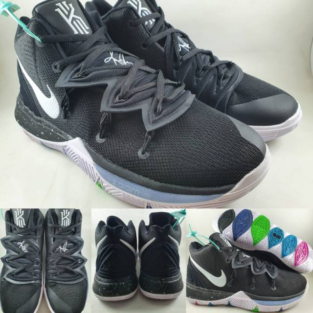 Sepatu basket 2024 nike warna hitam