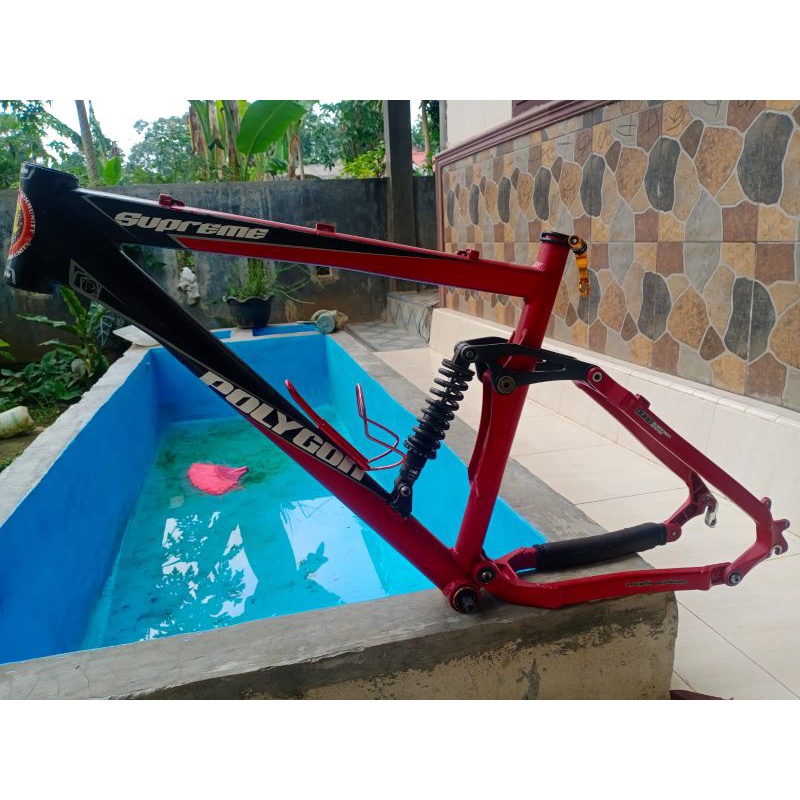 Jual Frame Polygon Supreme 2.0 26 size M etoe 19 cm | Shopee Indonesia