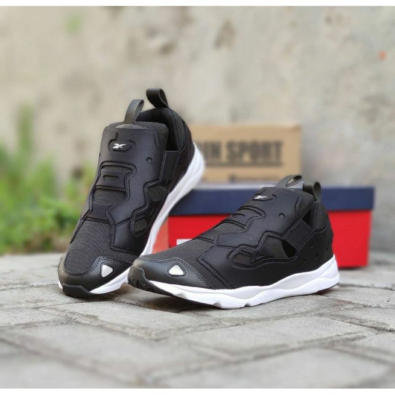 Harga 2024 reebok furylite