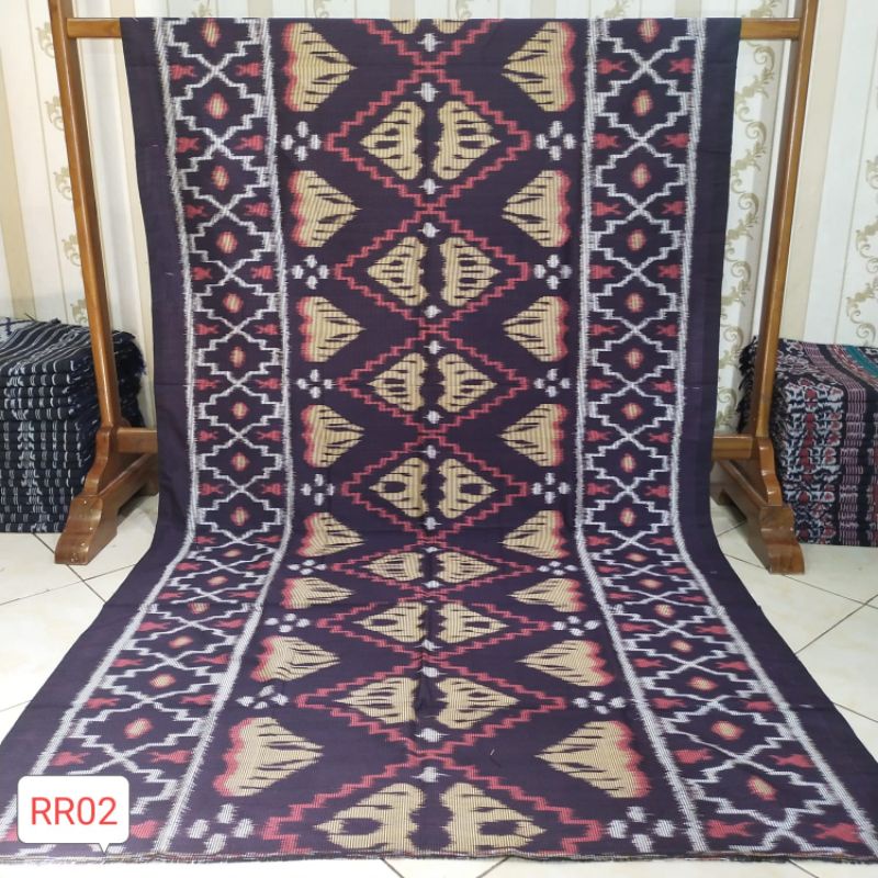 Jual Kain tenun ikat rang rang motive Mentawa motive Kalimantan ...