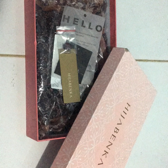 hijabenka shopee