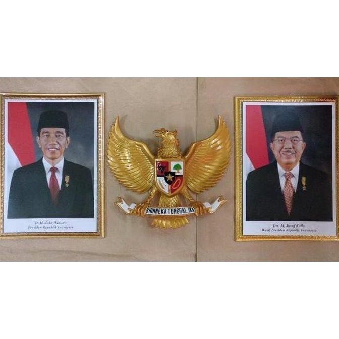 Jual Lambang Garuda Pancasila Bahan Fiber Ukuran X Shopee Indonesia