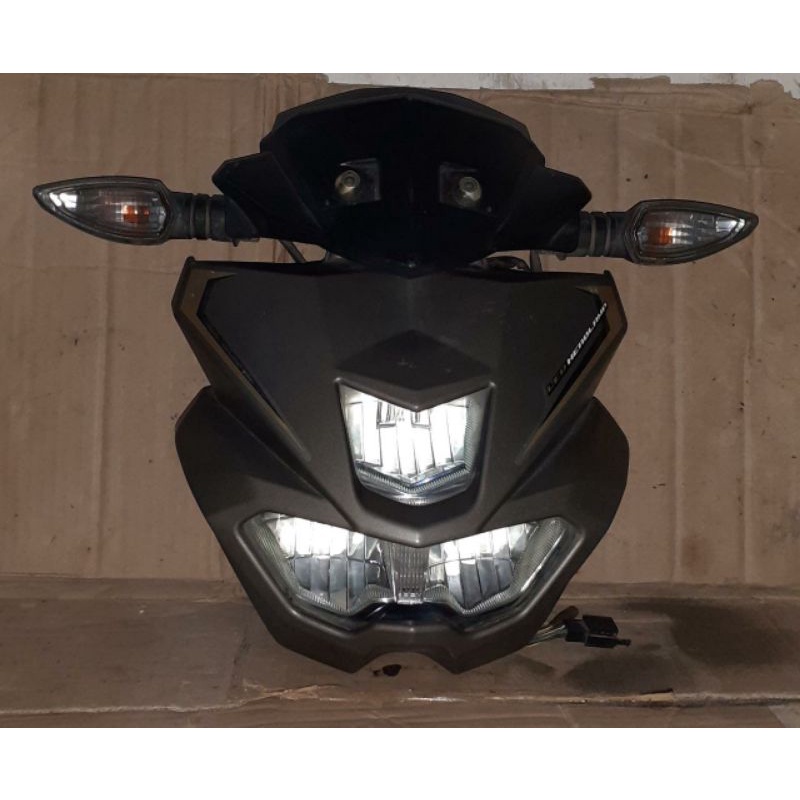 Jual Cover Batok Lampu Depan Fullset Speedometer Lampu Sein Yamaha Xabre Original Copotan