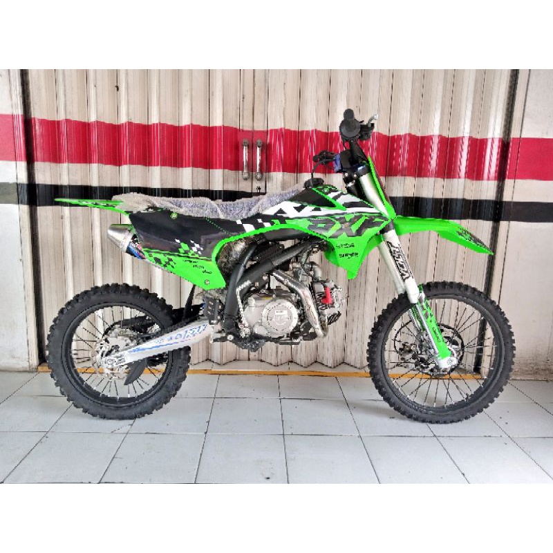 motor rxf 150