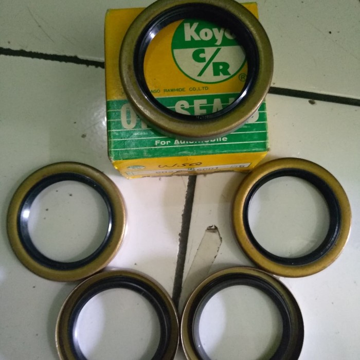 Jual Terbaru Oil Seal Transmisi Belakang Dalam Toyota Hardtop Shopee