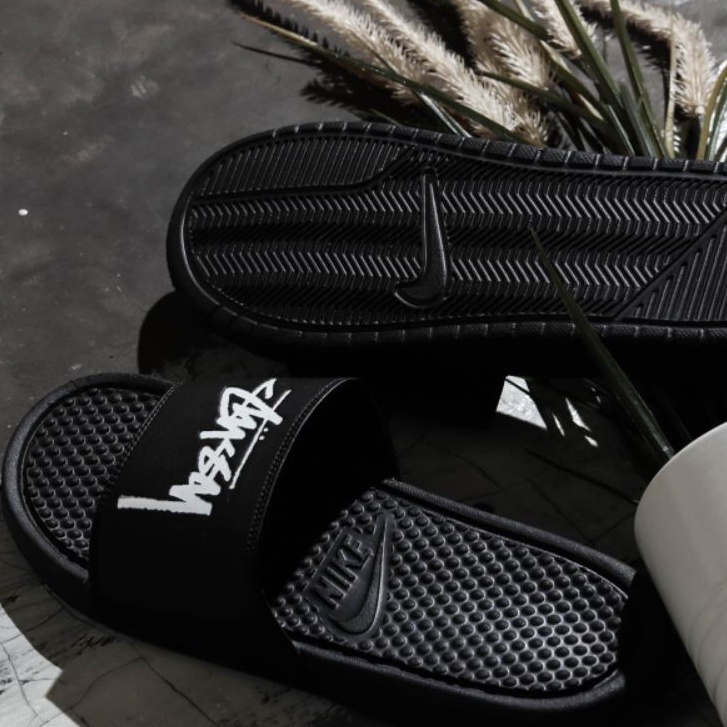 Jual NIKE BENASSI x STUSSY SERIES 100 ORIGINAL SANDAL SLIDE