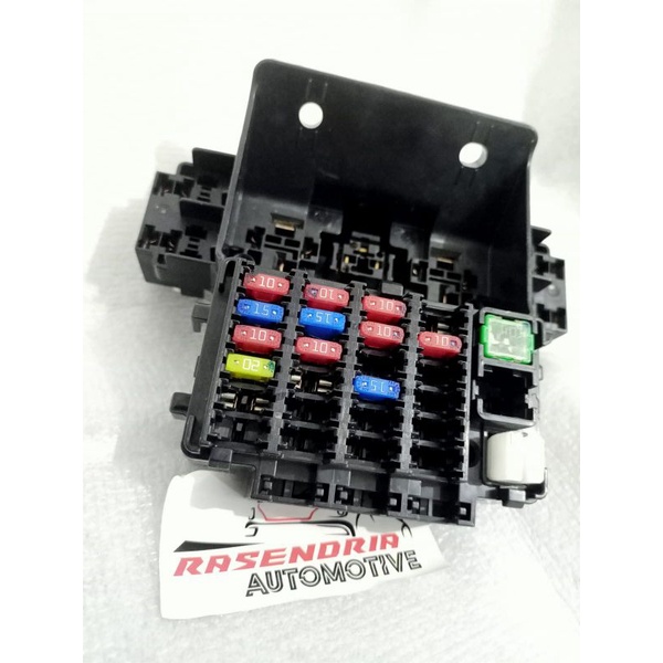 Jual Box sekring dyna hino dutro fuse box dyna hino dutro Shopee