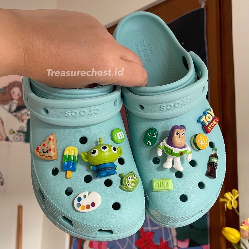 Jual Jibbitz Toy Story Buzz Alien Satu Set (Jibbitz Only) Shopee Indonesia