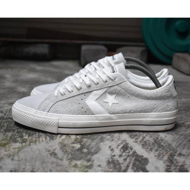 sepatu converse skate